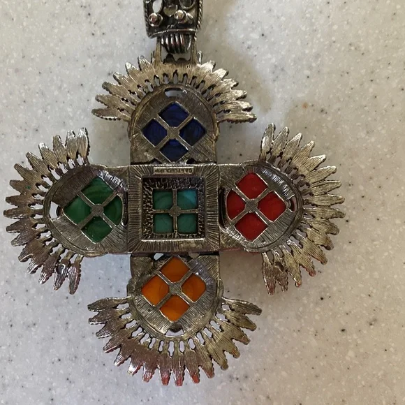 LARRY VRBA MAYAN MEDALLION PENDANT